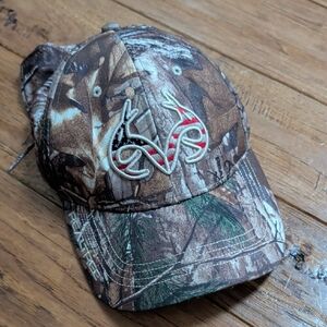 Realtree Camouflage Cap with Embroidered Logo